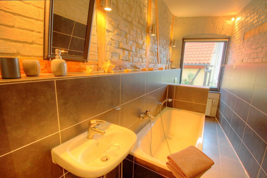 Haus Stoertebeker Apartment Wismar Ngoại thất bức ảnh